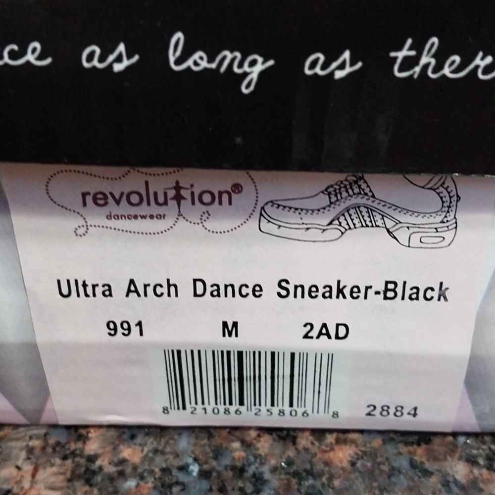 Revolution Arch Dance Sneakers...NEW IN BOX...Size 2 - Picture 2 of 8